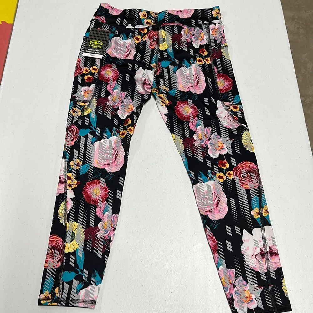 ๐ NWT ๐ Girls Athletic Works Leggings w/ Pockets size L (10-12) - Flowers - Picture 2 of 4